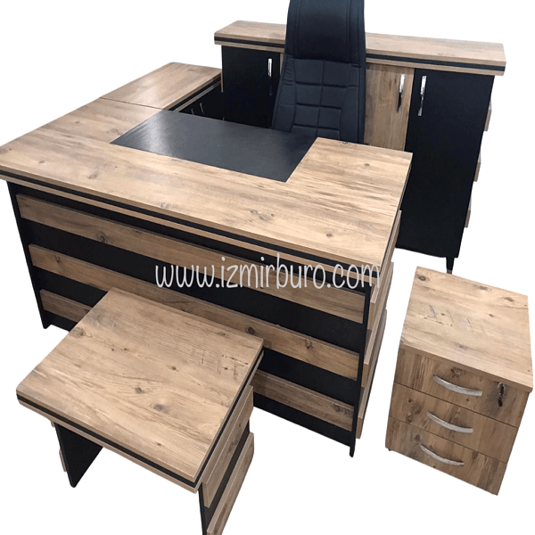 ÇİZGİLİ OFİS MOBİLYASI